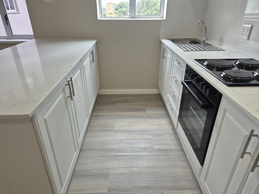 1 Bedroom Property for Sale in Pinelands Western Cape